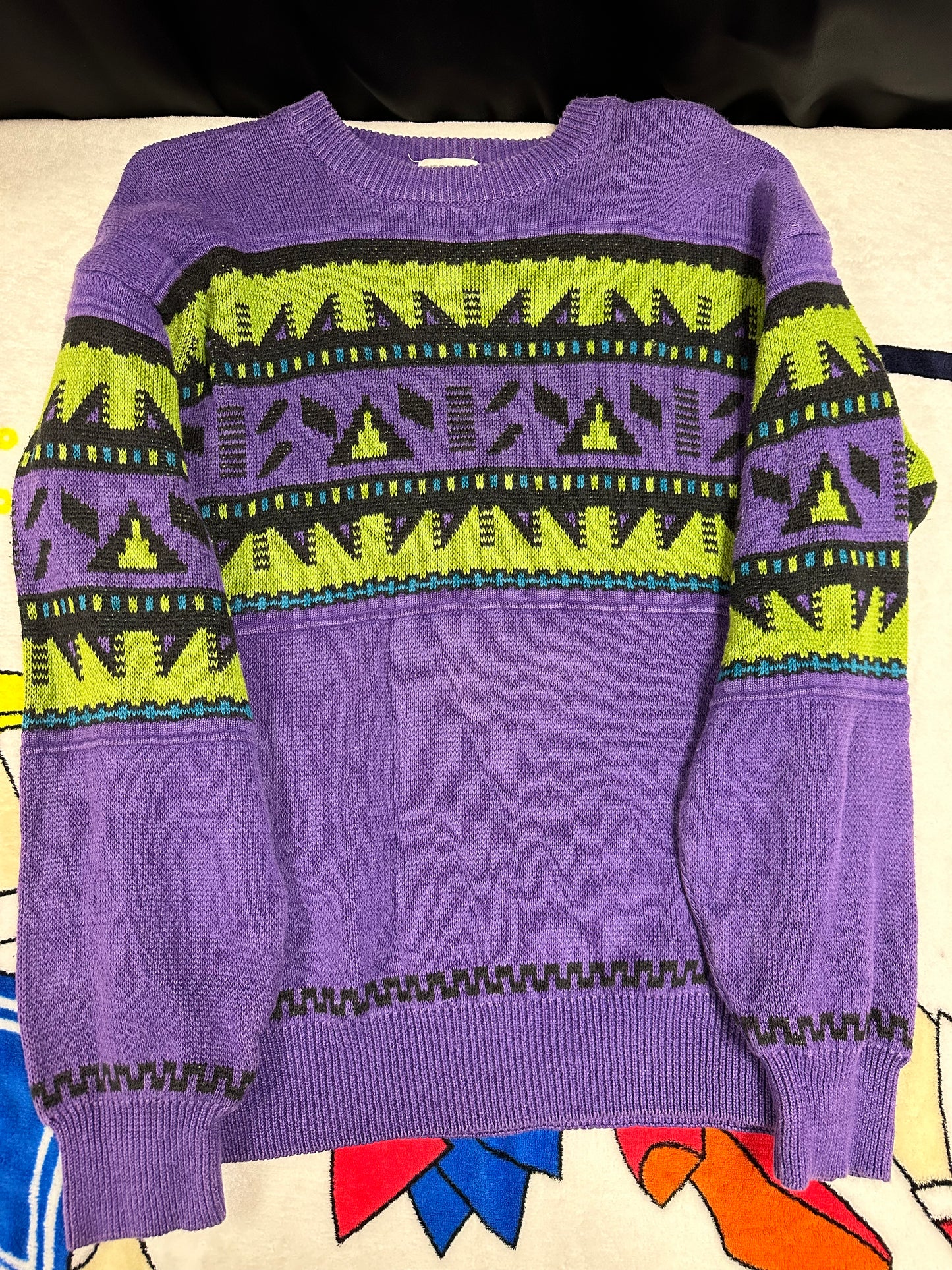 Vintage Patterned Crewneck
