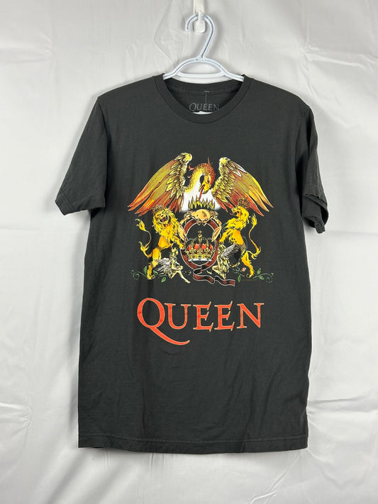 Queen Tee